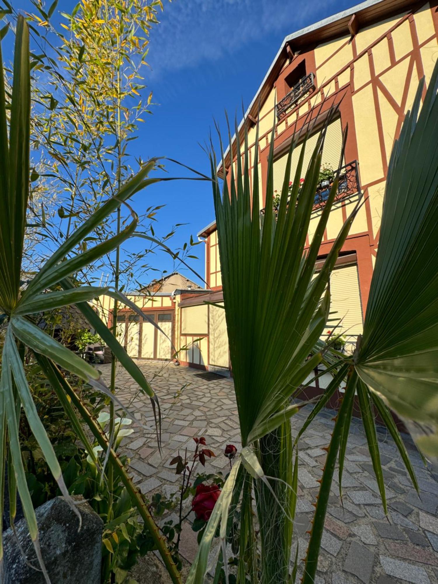 Maison Colombage Normande Флер Экстерьер фото
